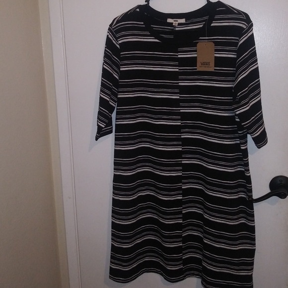 Vans Tshirt Dress - Picture 2 of 2